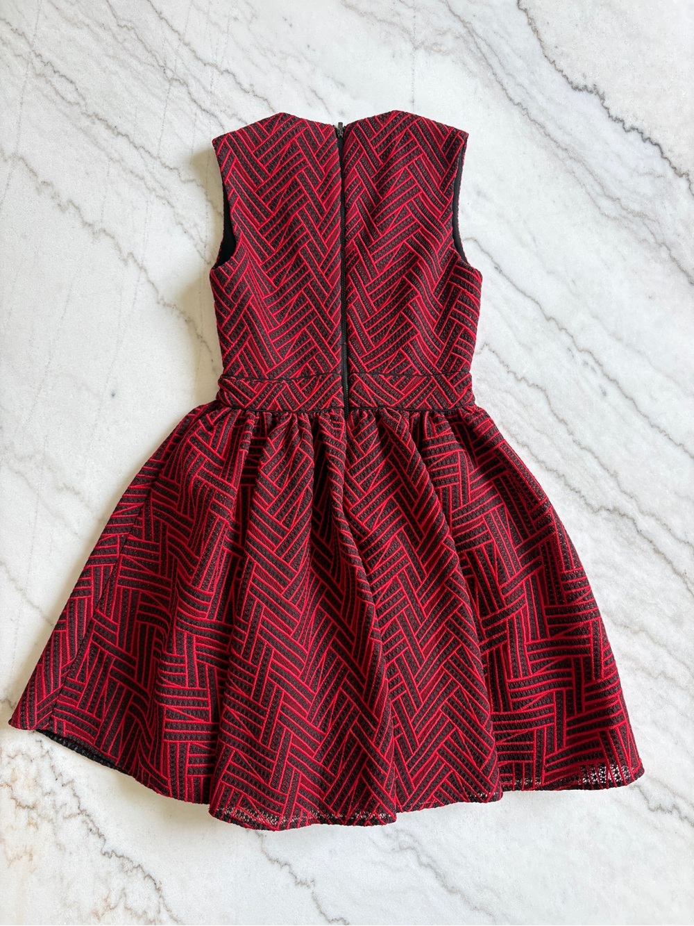 Maje Red and Black Textured Geometric Dress - Picture 2 of 9